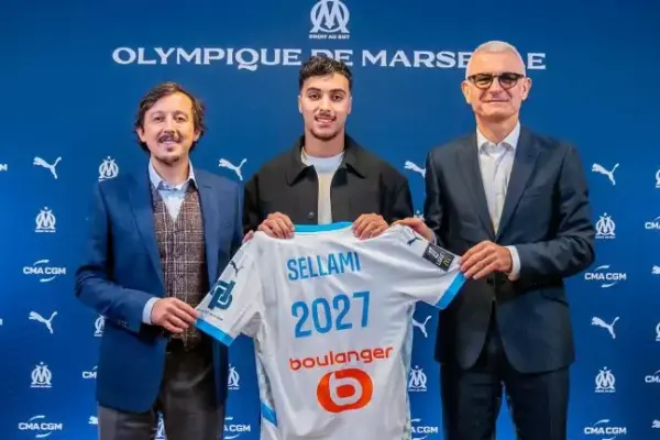 Olympique de Marseille secures Yanis Sellami on first professional contract