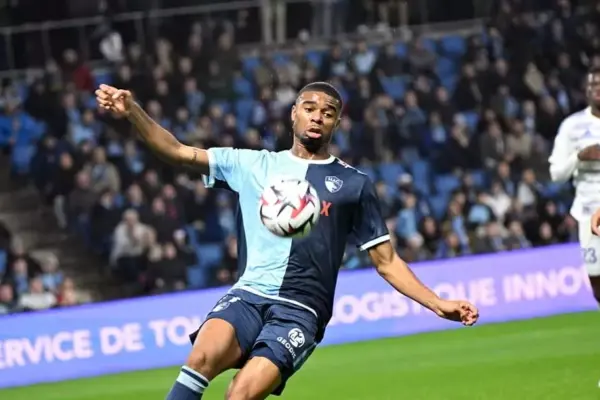 Steve Ngoura set to join Cercle Bruges in €3 Million transfer