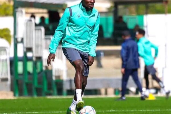 Ghana's Jonathan Sowah turns down Singida Black Stars move, eyes Kaizer Chiefs transfer - Reports