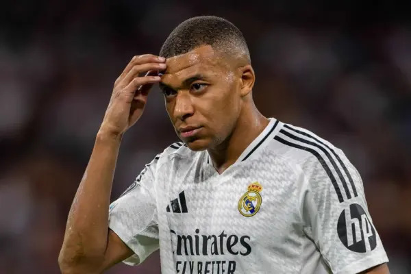 Kylian Mbappé rages over controversial refereeing in Real Madrid draw
