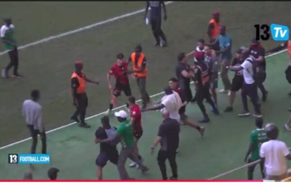 Violence erupts after Jaraaf and USM Alger CAF Cup clash