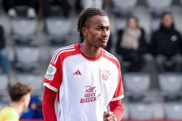 Jonah Kusi-Asare makes first-team debut for Bayern Munich