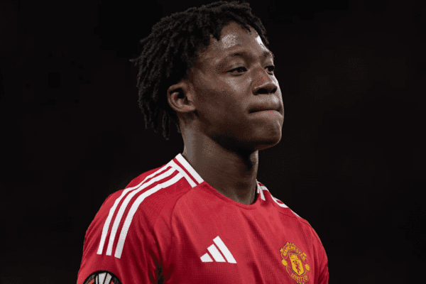 Chelsea prepared to make January move for Ghanaian midfielder Kobbie Mainoo from Manchester United