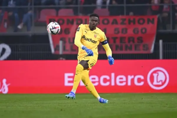 Brice Samba’s transfer to Rennes called off in dramatic turn of events