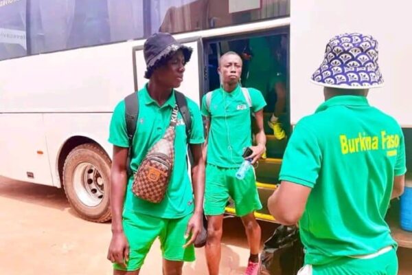 Burkina Faso U17 squad arrives in Bamako for friendly clashes against Mali ahead of AFCON