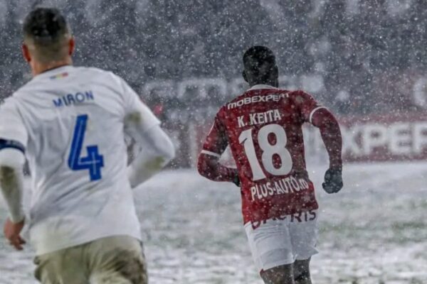 Kader Keïta: Ivorian forward makes Rapid Bucharest debut