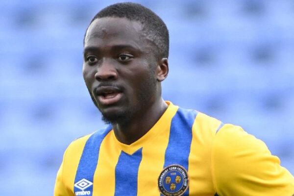 Burnley open talks to sign Wycombe Wanderers striker Dominic Udoh