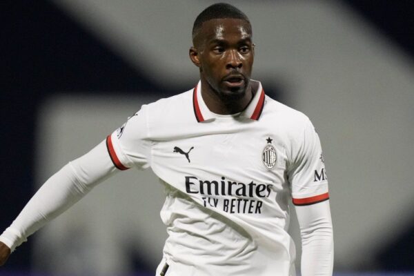 Fikayo Tomori urges AC Milan to show ‘right attitude’ against Feyenoord