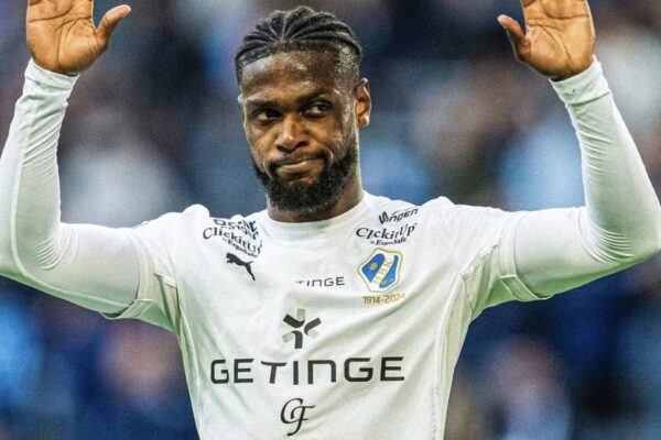 Joseph Baffoe bids farewell to Halmstads BK after second spell at the club