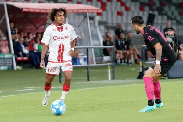 Algerian Football Federation condemns alleged racist abuse against Mehdi Dorval