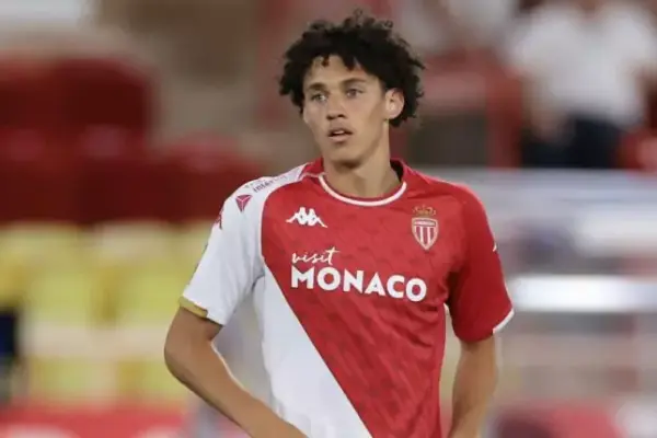 French-Algerian Maghnes Akliouche Keen on PSG move as talks loom