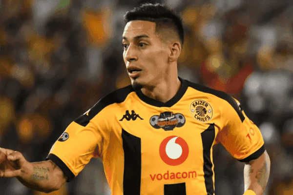 Retired referee Victor Hlungwani offers advice to Kaizer Chiefs after Gaston Sirino’s red card incident