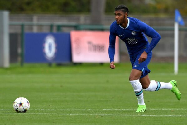 Ghanaian Teenager Travis Akomeah joins Watford from Chelsea