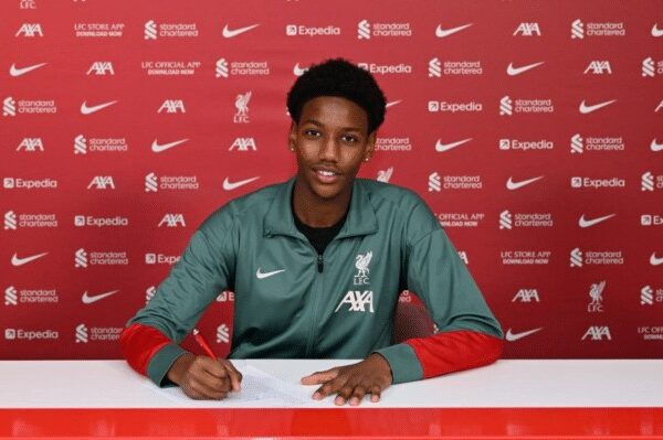 Alvin Ayman signs first professional contract with Liverpool