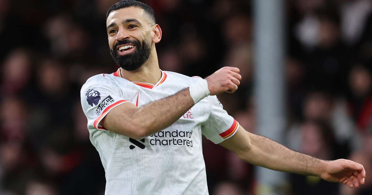 Mohamed Salah scores twice as Liverpool beat Bournemouth to extend lead