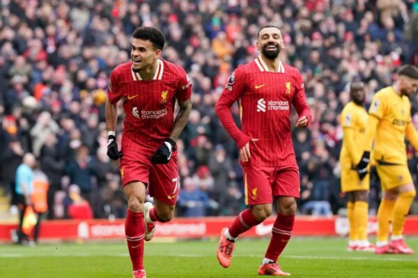 Mohamed Salah shines as Liverpool edge past Wolves