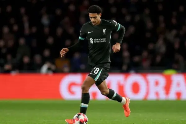 Newcastle considering signing English-Ghanaian defender Jarell Quansah from Liverpool