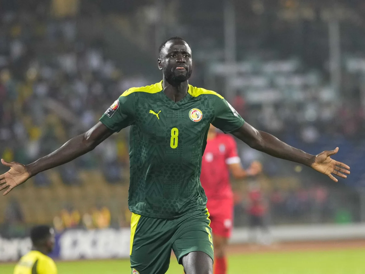 National teammate Cheikhou Kouyaté defends Sadio Mané amid criticism