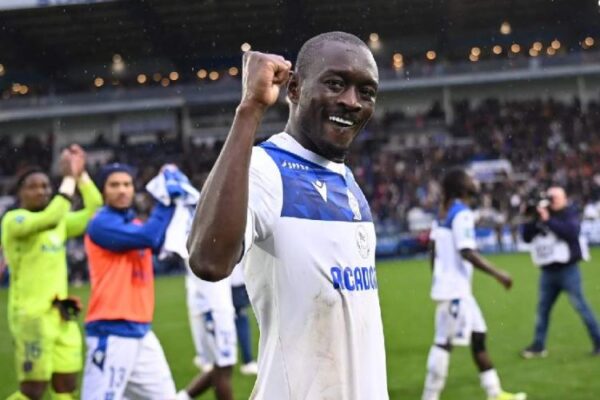 Assane Dioussé edging closer to AJ Auxerre exit amid interest from FC Twente and Famalicão
