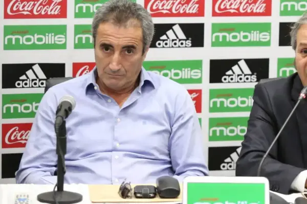 Algerian football mourns the passing of Djamel Menad at 65