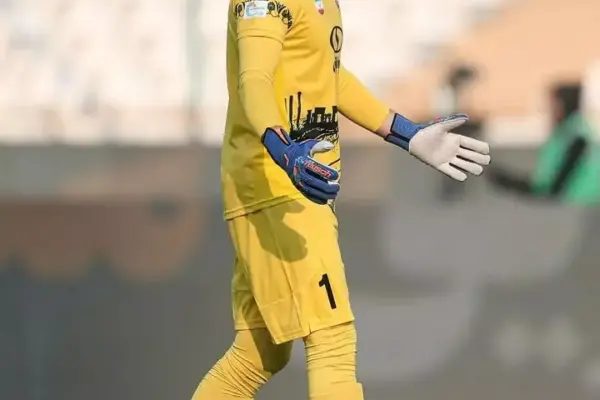 Alexis Guendouz secures 10th clean sheet as Persepolis triumphs over Malavan