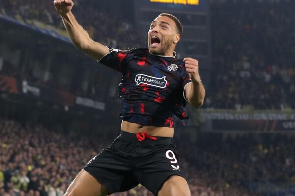 Cyriel Dessers inspires Rangers to Europa League victory over Fenerbahçe