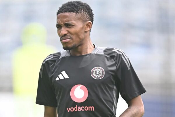 Everything you need to know about Monnapule Saleng transfer saga at Orlando Pirates
