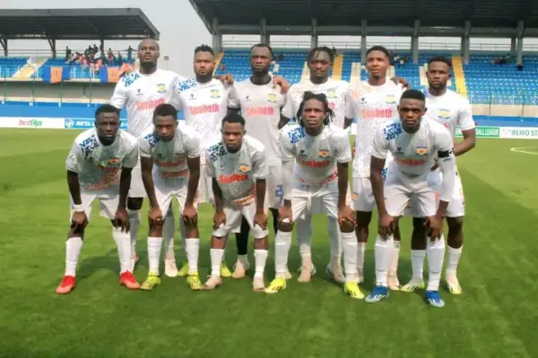 Sunshine Stars determined to escape relegation battle, says Bobola Akinfolarin