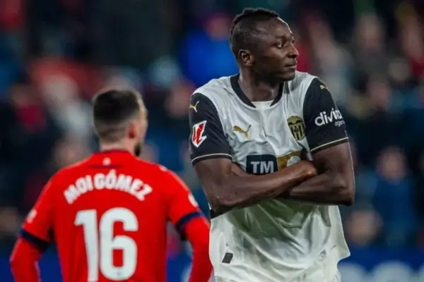 Nigeria’s Umar Sadiq revitalizes Valencia’s survival hopes