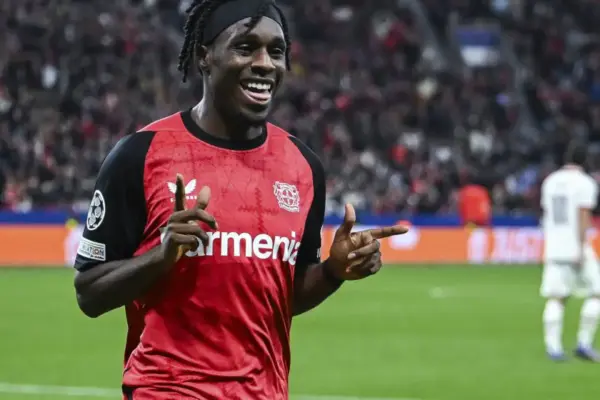 Barcelona join race to sign Dutch-Ghana defender Jeremie Frimpong from Bayer Leverkusen