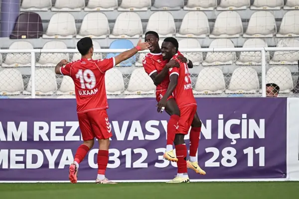 Senegalese Mame Birame Diouf shines at 37 as second top scorer in Turkish Ptt 1. Lig