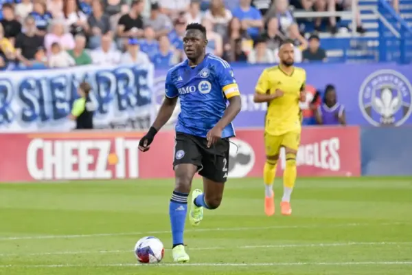 Kenyan midfielder Victor Wanyama joins Dunfermline Athletic