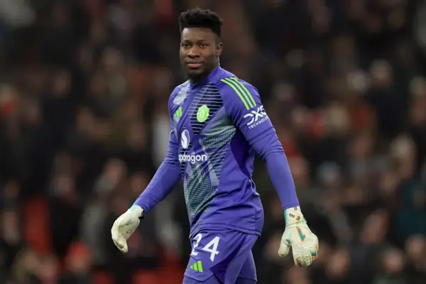Cameroon goalkeeper Andre Onana responds to heckles from Manchester United supporters