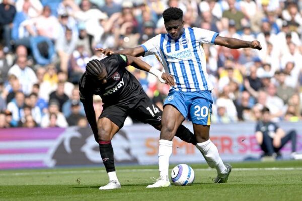 Manchester United and Chelsea Pursue Cameroonian midfielder Carlos Baleba