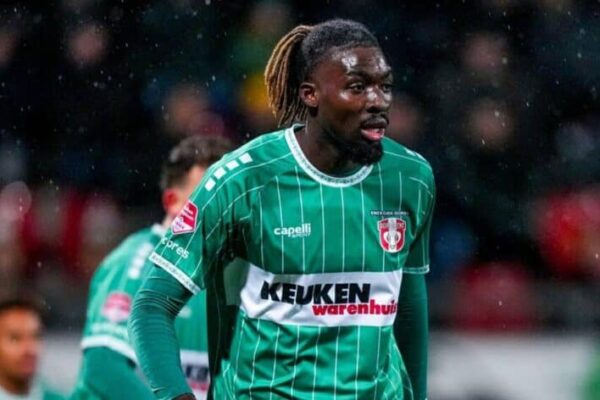 Gabonese Defender Yannis M'Bemba Marks Return from Injury in FC Dordrecht's League Clash