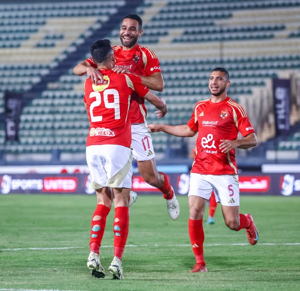 Al Ahly show fighting spirit in five-goal battle to stay in title race