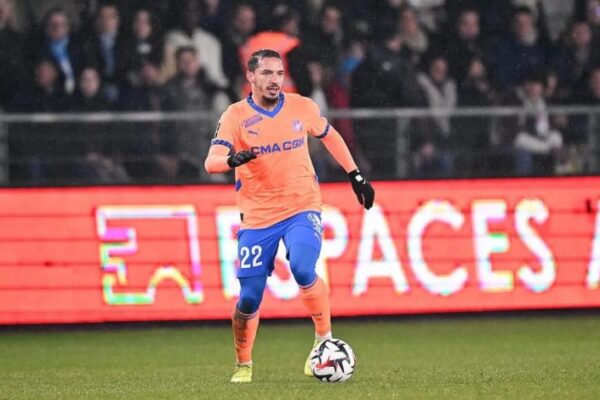 De Zerbi stands firm in defence of Bennacer amid harsh French media criticism