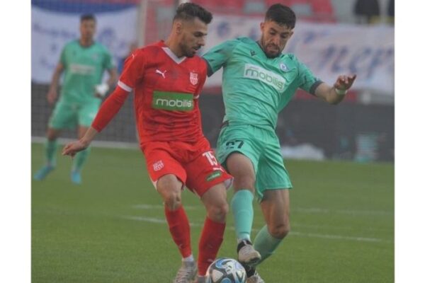 CR Belouizdad edge past MCEB to reach Algerian Cup final