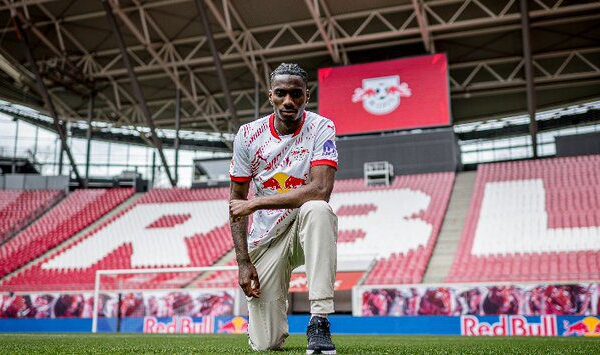 Congolese youngster Ezechiel Banzuzi keen on developing at new club RB Leipzig