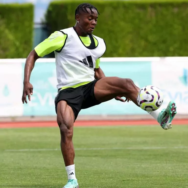  Ghanaian international Fatawu Issahaku steps up recovery in bid for Leicester City return