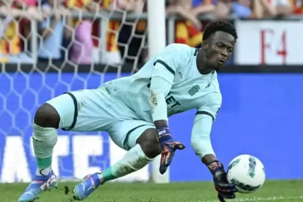 **Ivorian Goalkeeper Mohamed Koné Faces Uncertain Future at Charleroi Amid Prolonged Spell on the Bench**