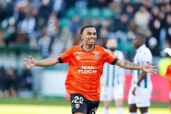Franco-Ivorian teen sensation Eli Junior Kroupi eyes promotion glory with Lorient before Premier League move