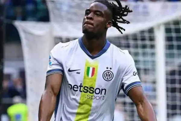 Manchester United eye €60m move for Inter Milan defender Yann Bisseck