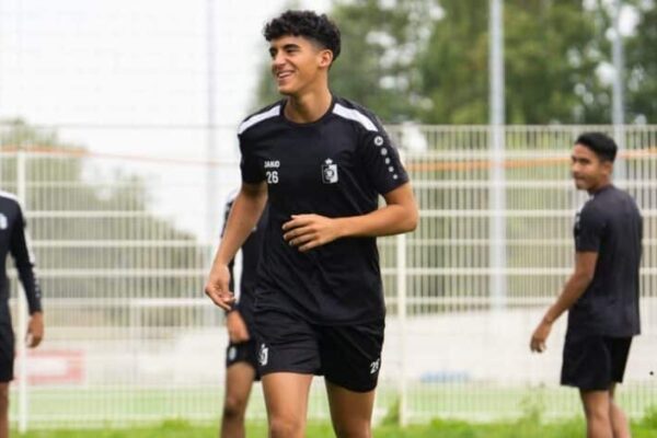 PSG welcome Belgian-Moroccan winger Ilian Mhand on trial with under-21 squad