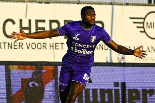 French-Congolese forward Vicky Kiankaulua leads Patro Eisden into promotion final
