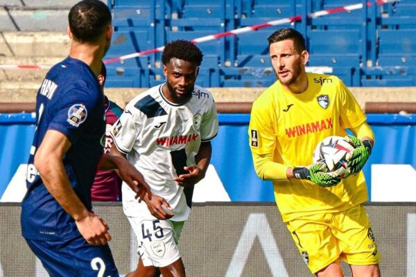 Senegalese winger Issa Soumaré nets consolation goal in Le Havre’s narrow defeat to PSG