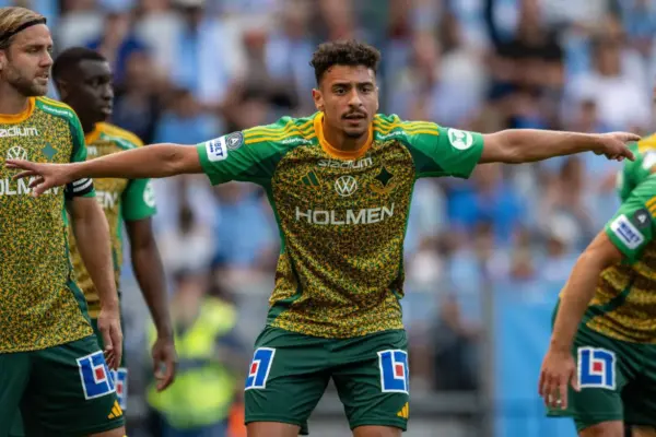 Swedish-Tunisian defender Moutaz Neffati poised for Tunisia switch