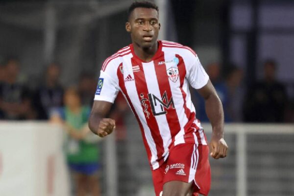 Cameroonian defender Oumar Gonzalez attracts La Liga interest amid Al Raed exit talk