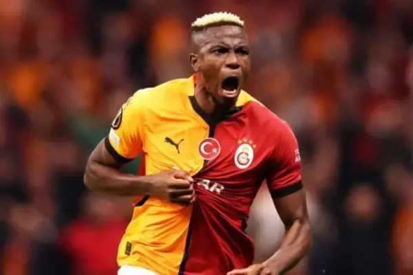 Rio Ferdinand urges Manchester United to pursue Victor Osimhen to solve striker crisis