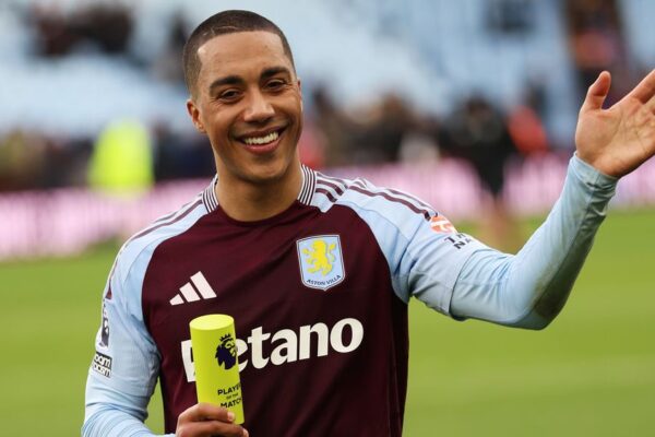 Belgian-Congolese Youri Tielemans frustrated by last-minute defeat as Aston Villa’s top-four hopes take a hit